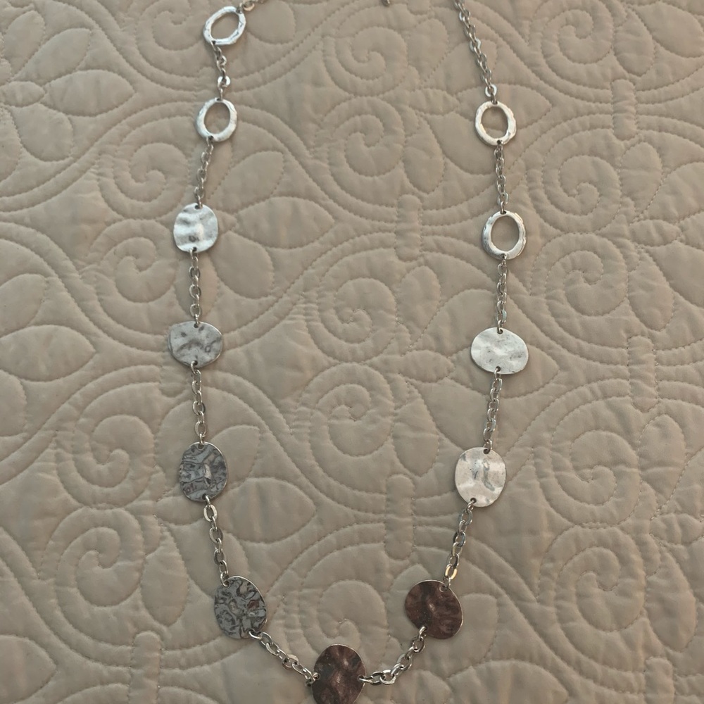 Silver necklace that SHINES